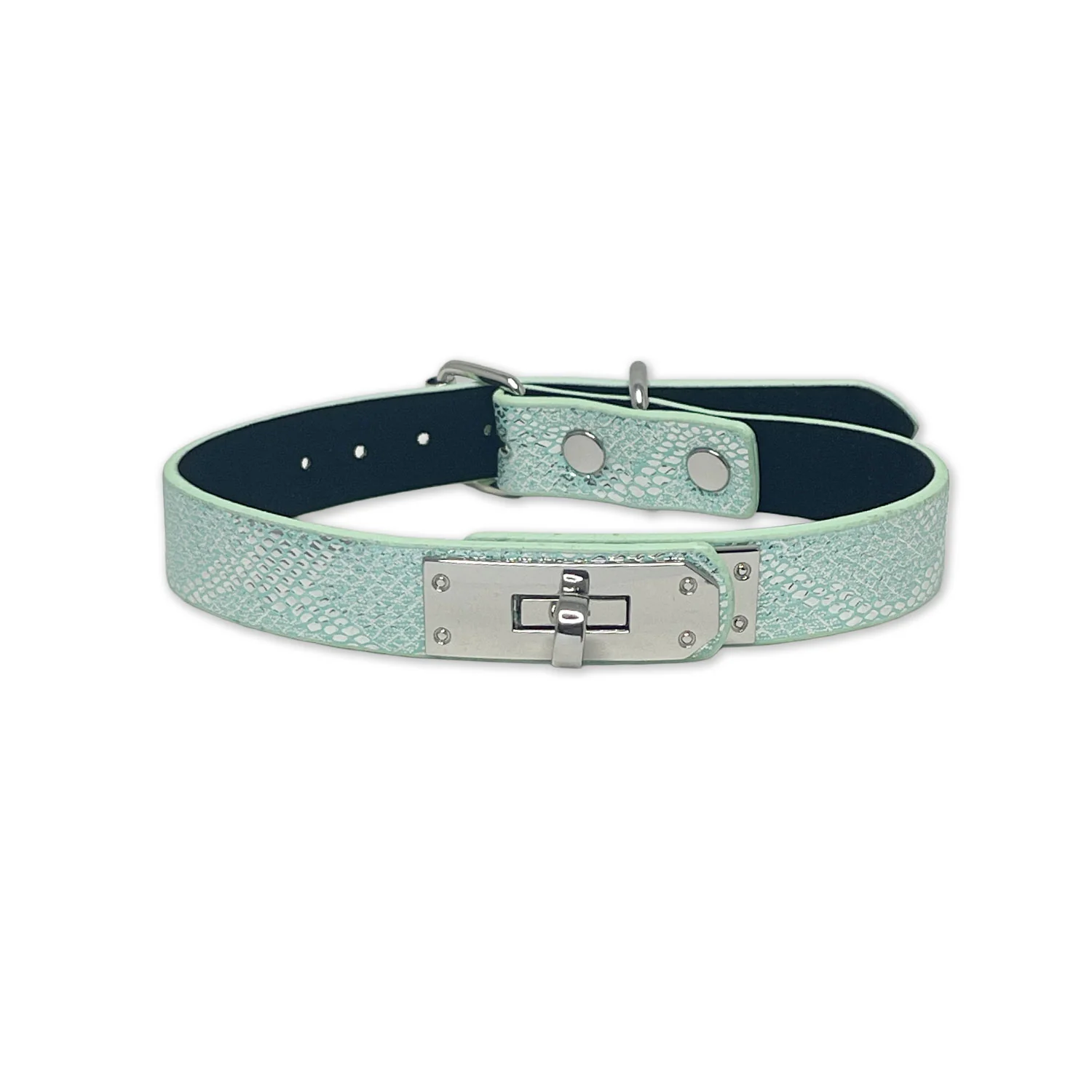 Blue Faux Snakeskin Clasp Collar by Fetish Pleasure Play - Image 3
