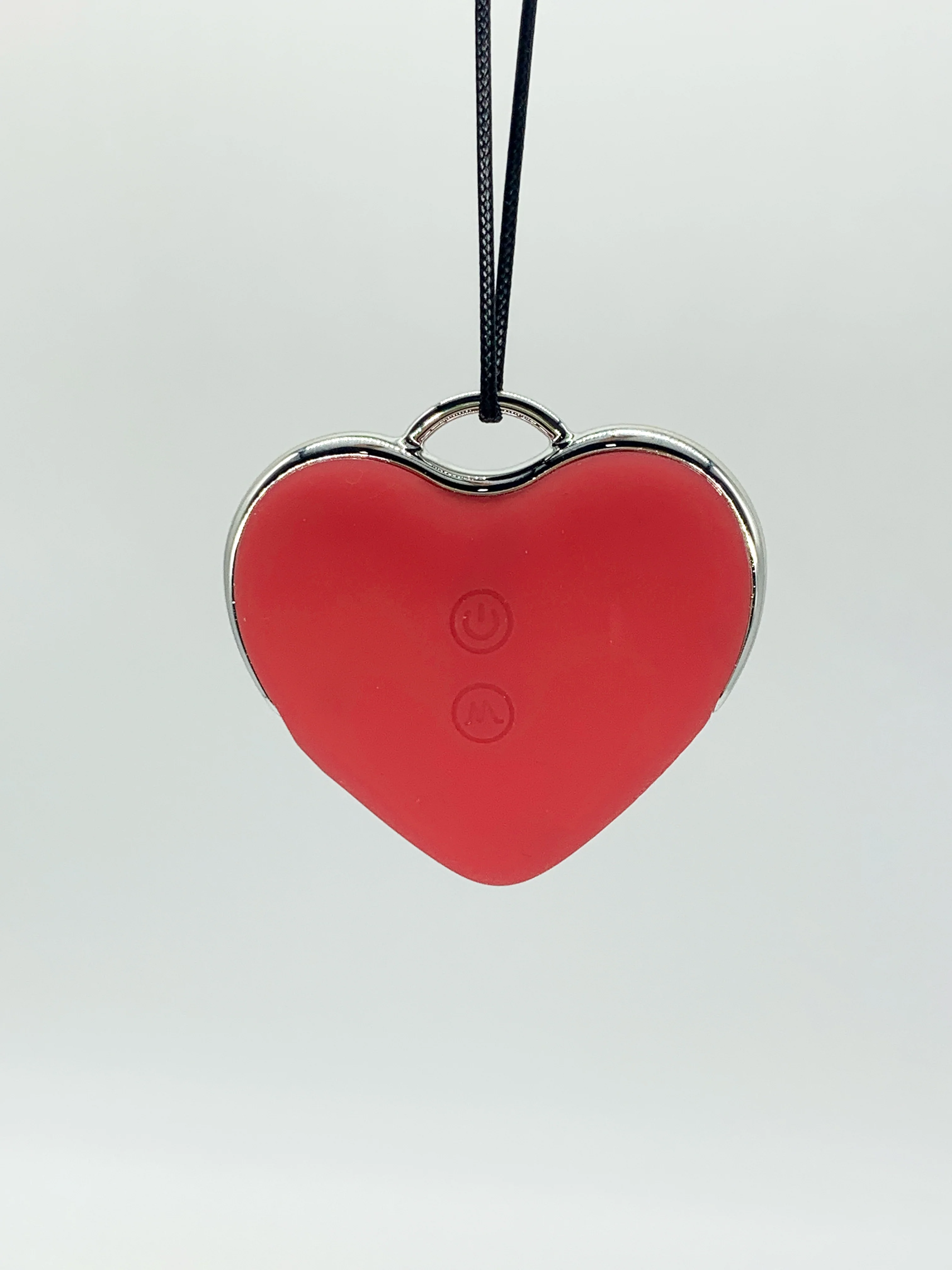Le Heart Suction Vibe in Red - Image 6