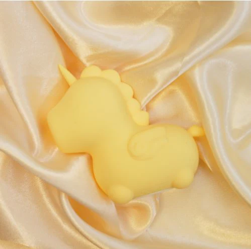 Creative Conceptions Unihorn Bean Blossom Flicking Clitoral Unicorn Mini Vibrator - Image 4