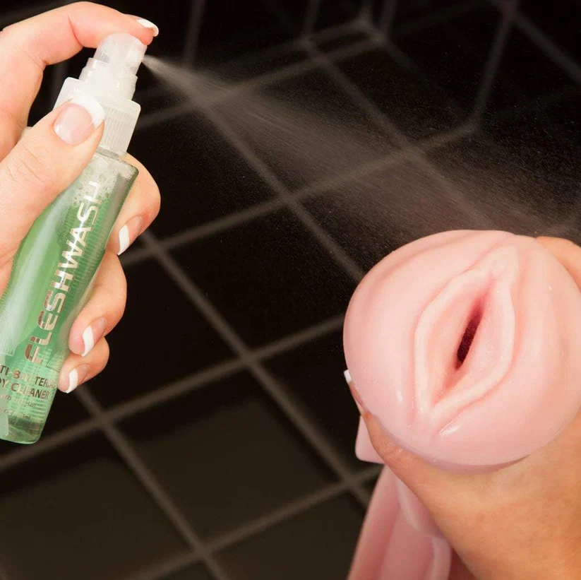 Fleshwash Anti-Bacterial Toy Cleaner 4oz - Image 2