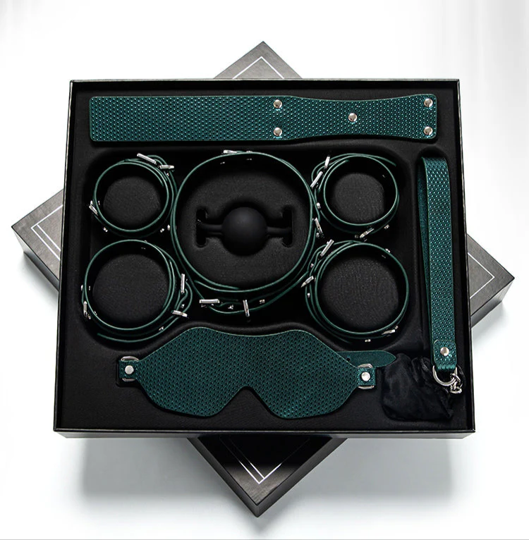 Luxe Bondage Box Set in Emerald by Fetish Pleasure Play - Image 11