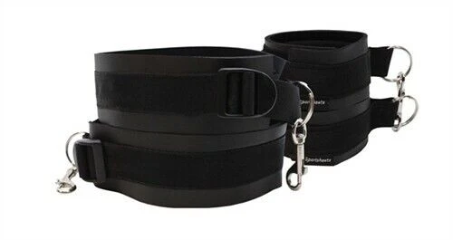 Sportsheets Thigh and Wrist Cuffs Set - Image 3